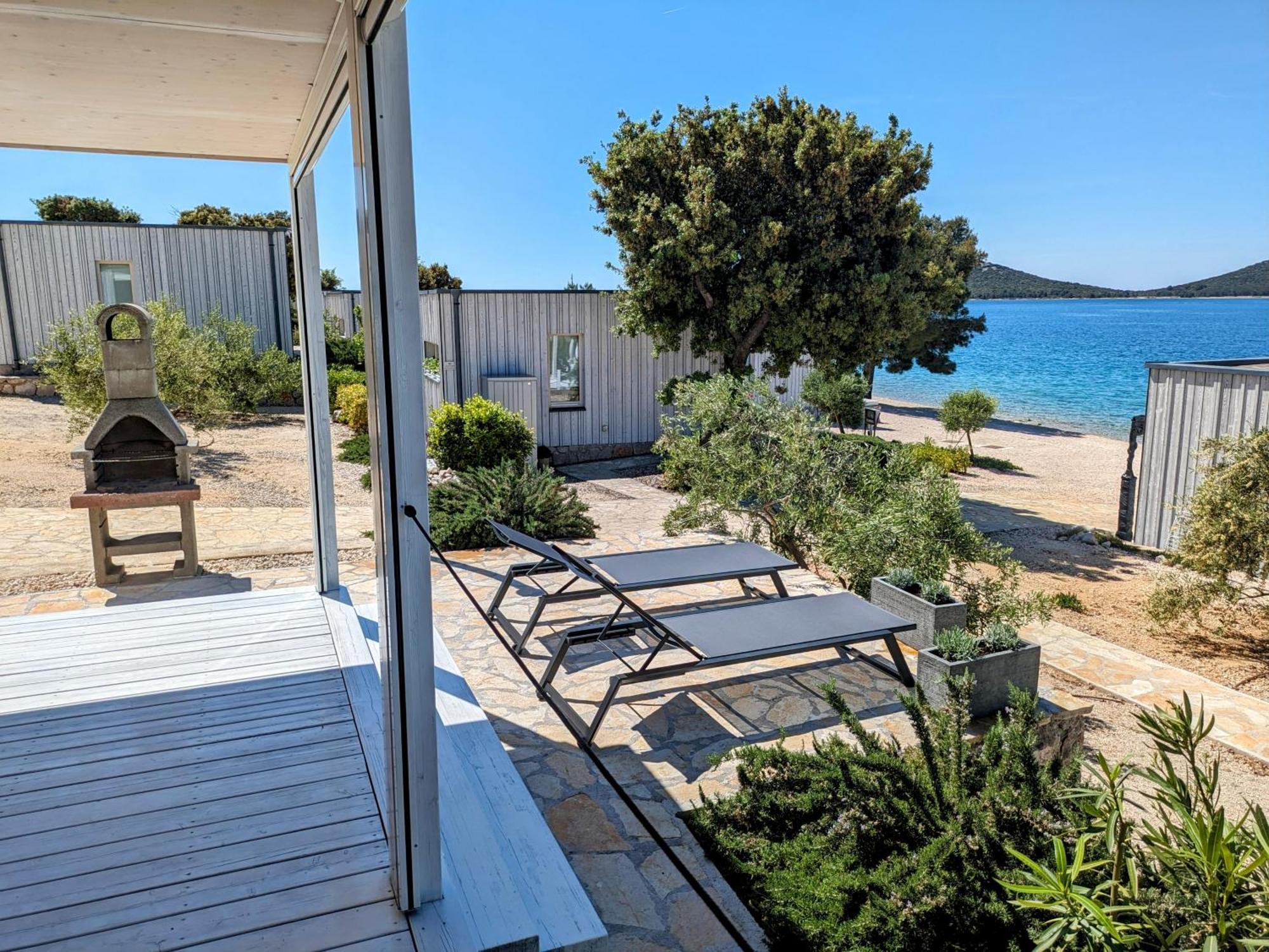 Buqez Vila Hajda 16 - Second Row Direct On The Beach Drage Exterior photo